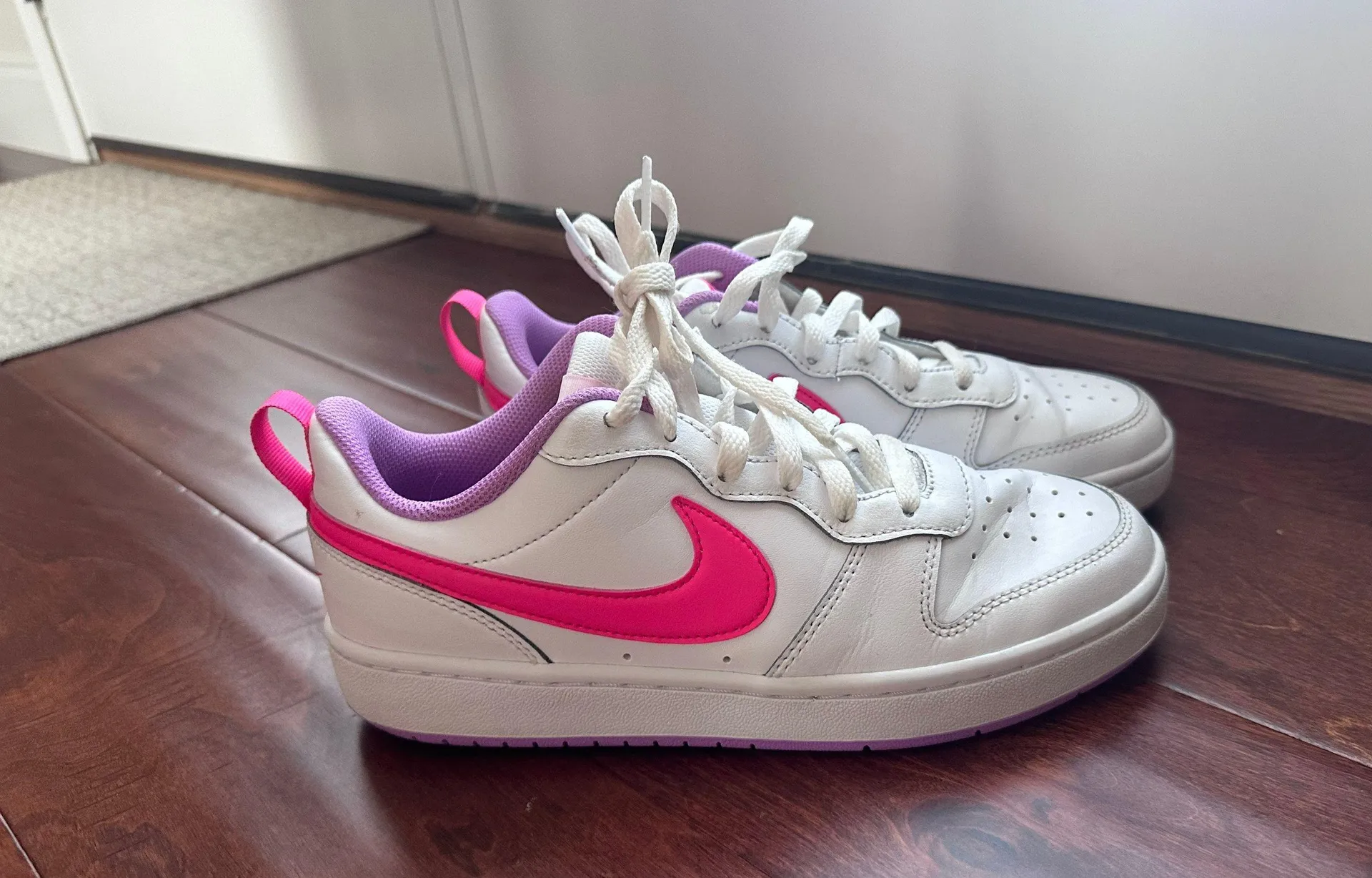 Nike Court Borough Low - Image 3