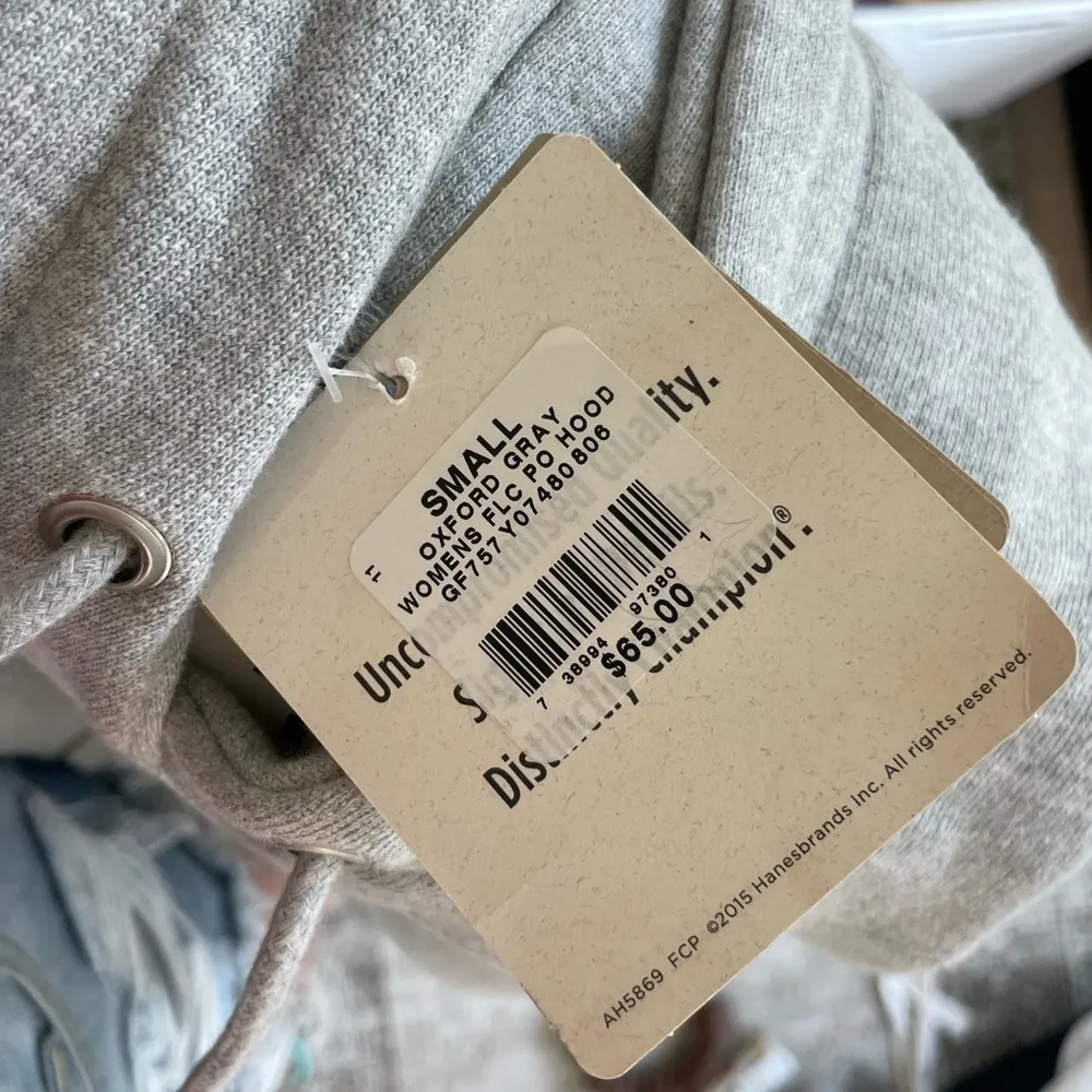 NWT Champion Reverse Weave Womens‎ Pullover Hoodie Gray Small Embroidered Logo - Image 6