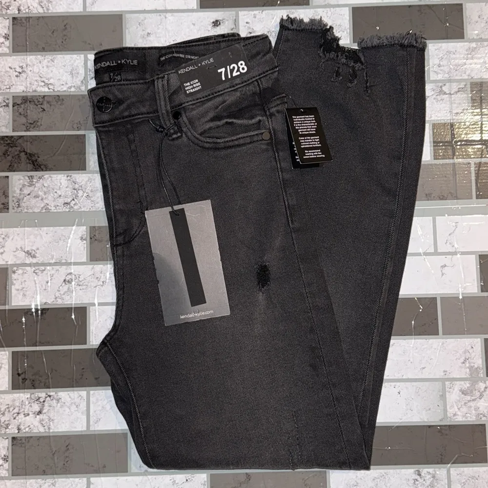 Kendall + Kylie The Icon High Rise Straight Leg Jeans - Image 5