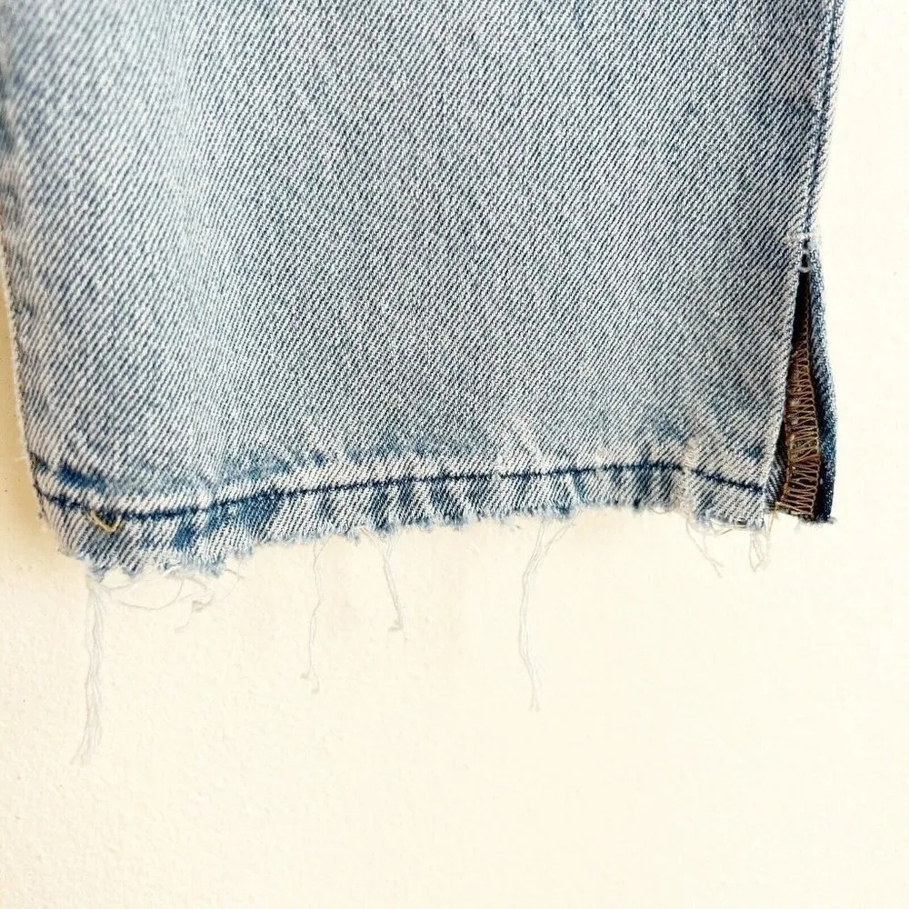 Levi's 501 Original button fly straight leg
Jeans side split premium 32 Revolve - Image 9