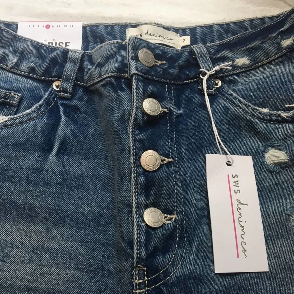 SWS Charlotte Russe Button Up High Rise Distressed Jean Shorts Size 7 Junior's - Image 7