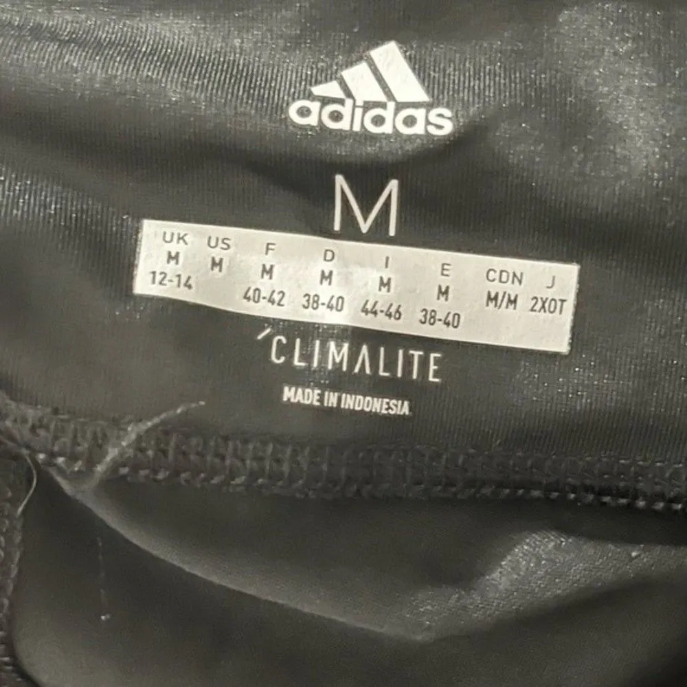 Adidas Climalite Capri Athletic Leggings with Logo Size Medium - Image 5