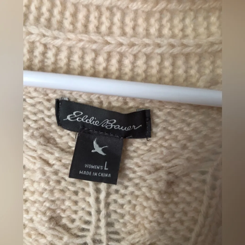 Eddie Bauer Sweater Women Cardigan Cable Knit lamb’s  Wool Blend sz L button up - Image 5