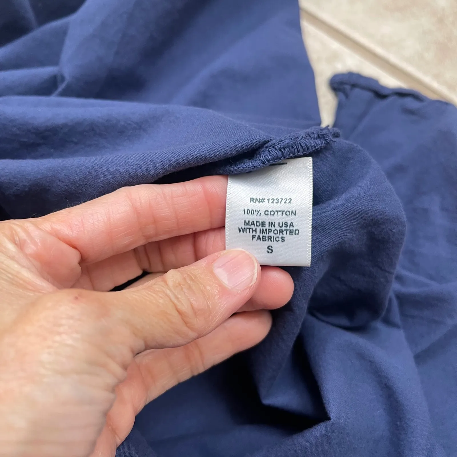 XIRENA Navy Blue Button Front Midi Shirt Dress Rolled Sleeve Side Slit Sz Small - Image 9