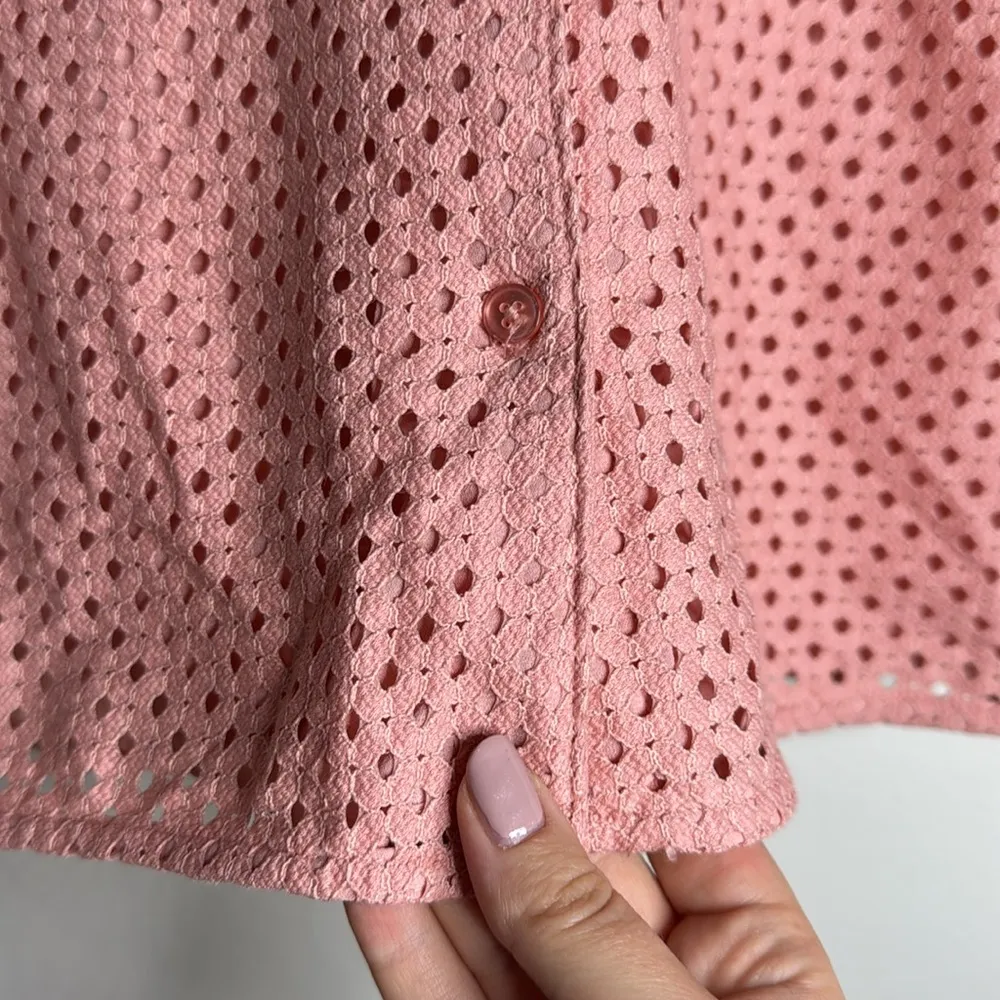 Banana Republic Factory Women’s Texture Eyelet Balloon Sleeve Blouse size S Pink - Image 7