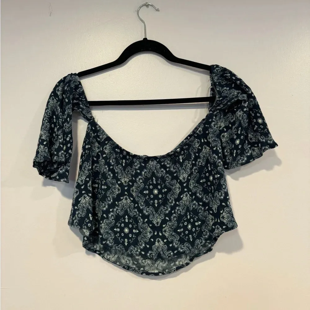 Paisley blue‎ blush off the shoulder top - Image 3