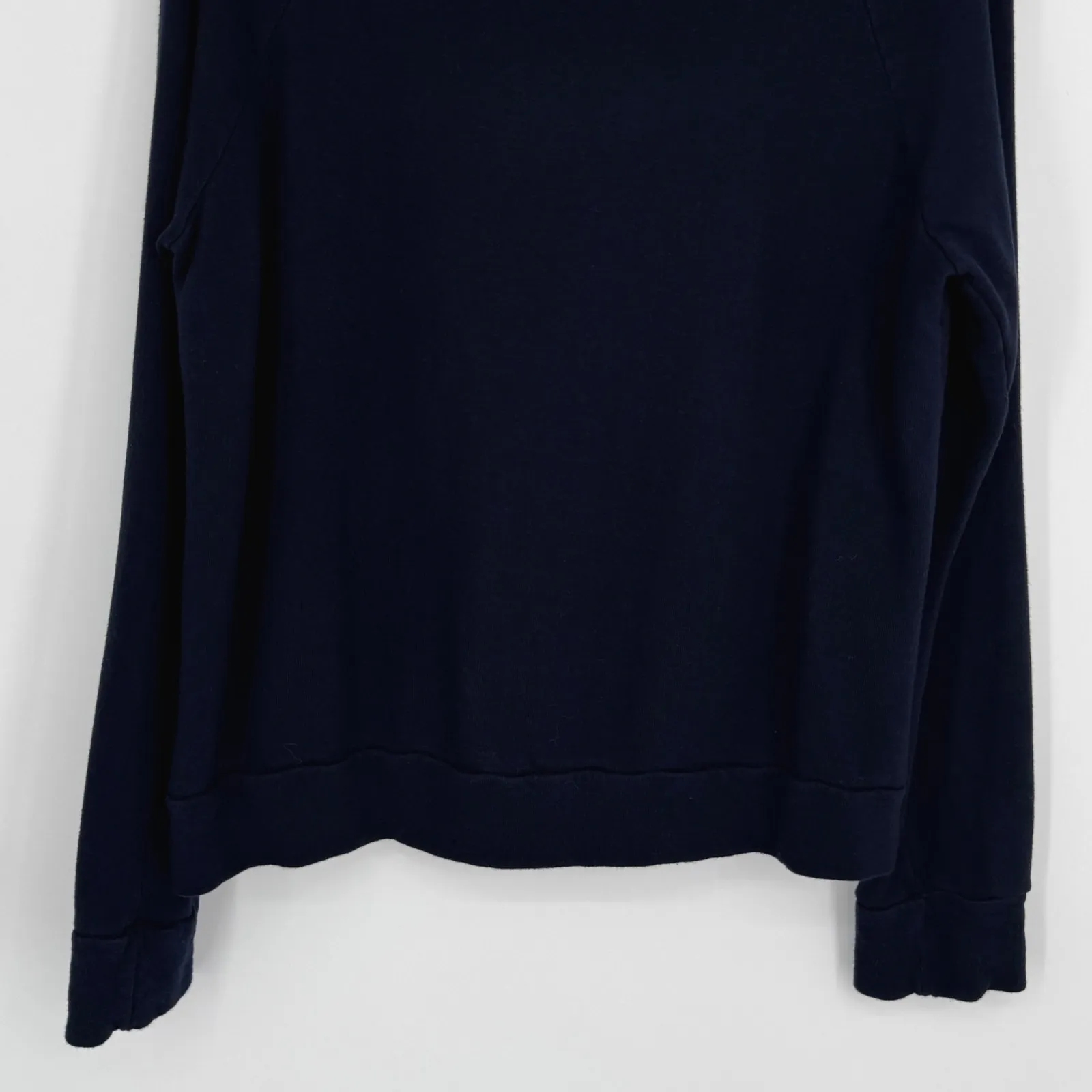 Sundry Rainbow Heart Sweatshirt Size Large Navy Graphic Pullover Crewneck Cozy - Image 7