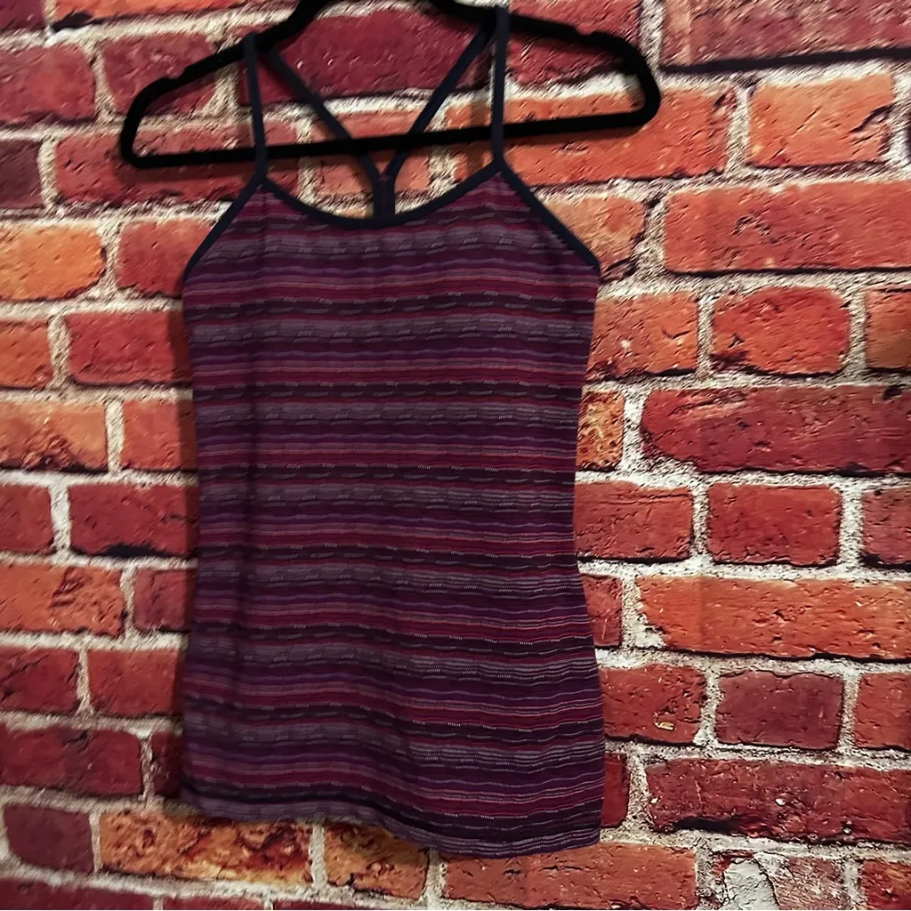Lululemon tank top - Image 2