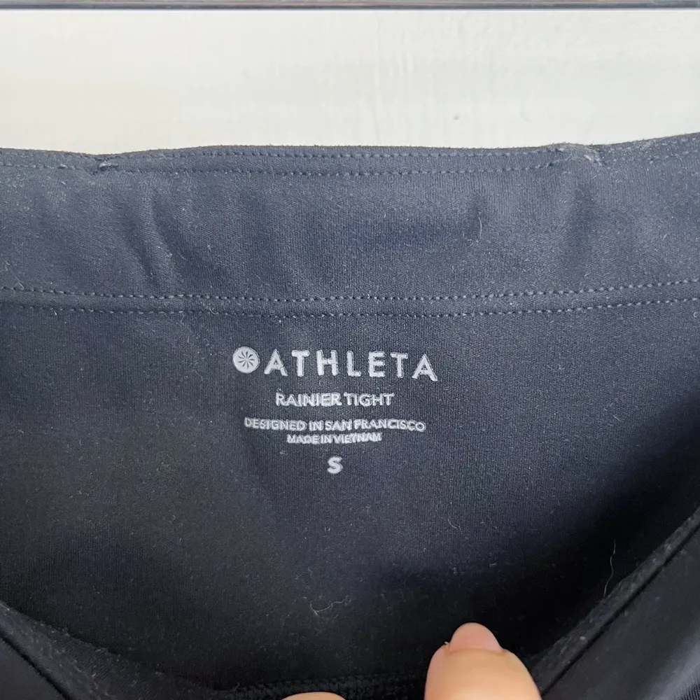 Athleta  • Rainier Tights high rise legging pockets compression black workout - Image 4