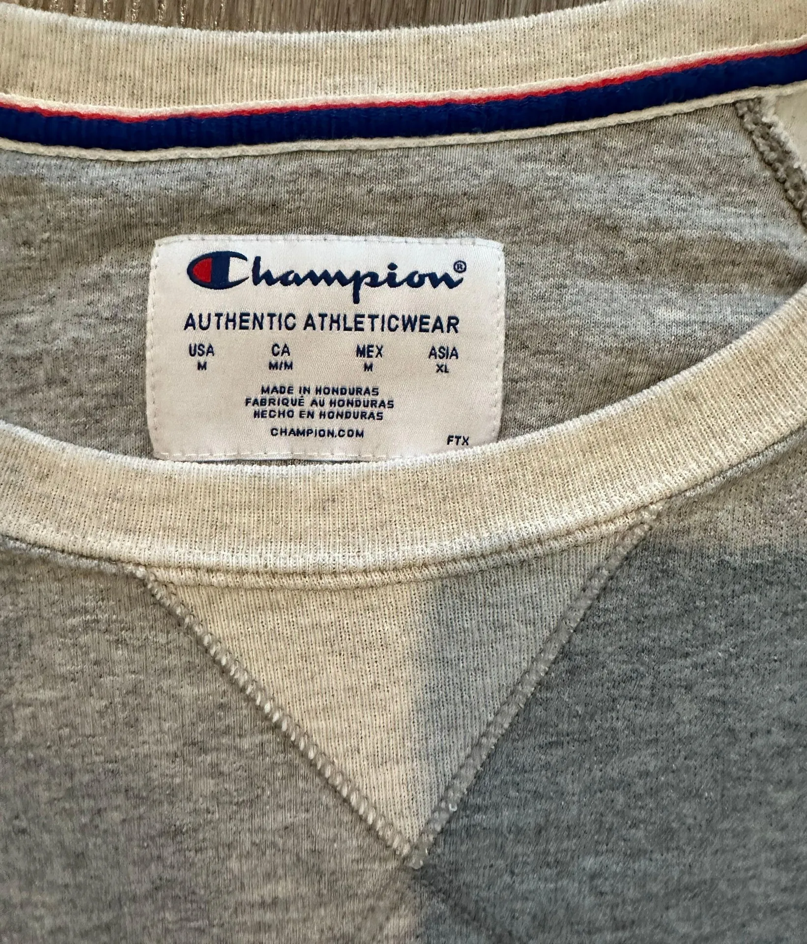 Women’s Crewneck Sweatshirt - Image 4