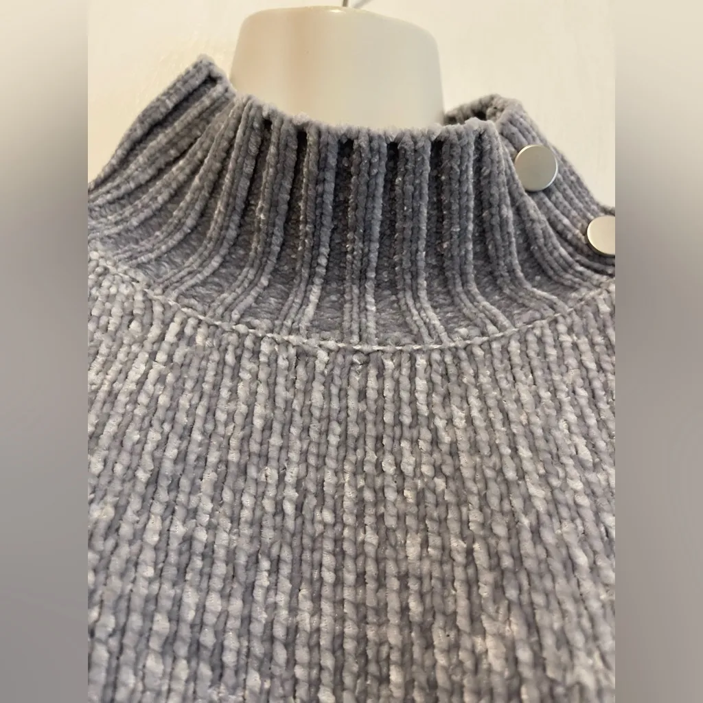 Cynthia Rowley Charcoal Turtleneck Sweater - Image 4