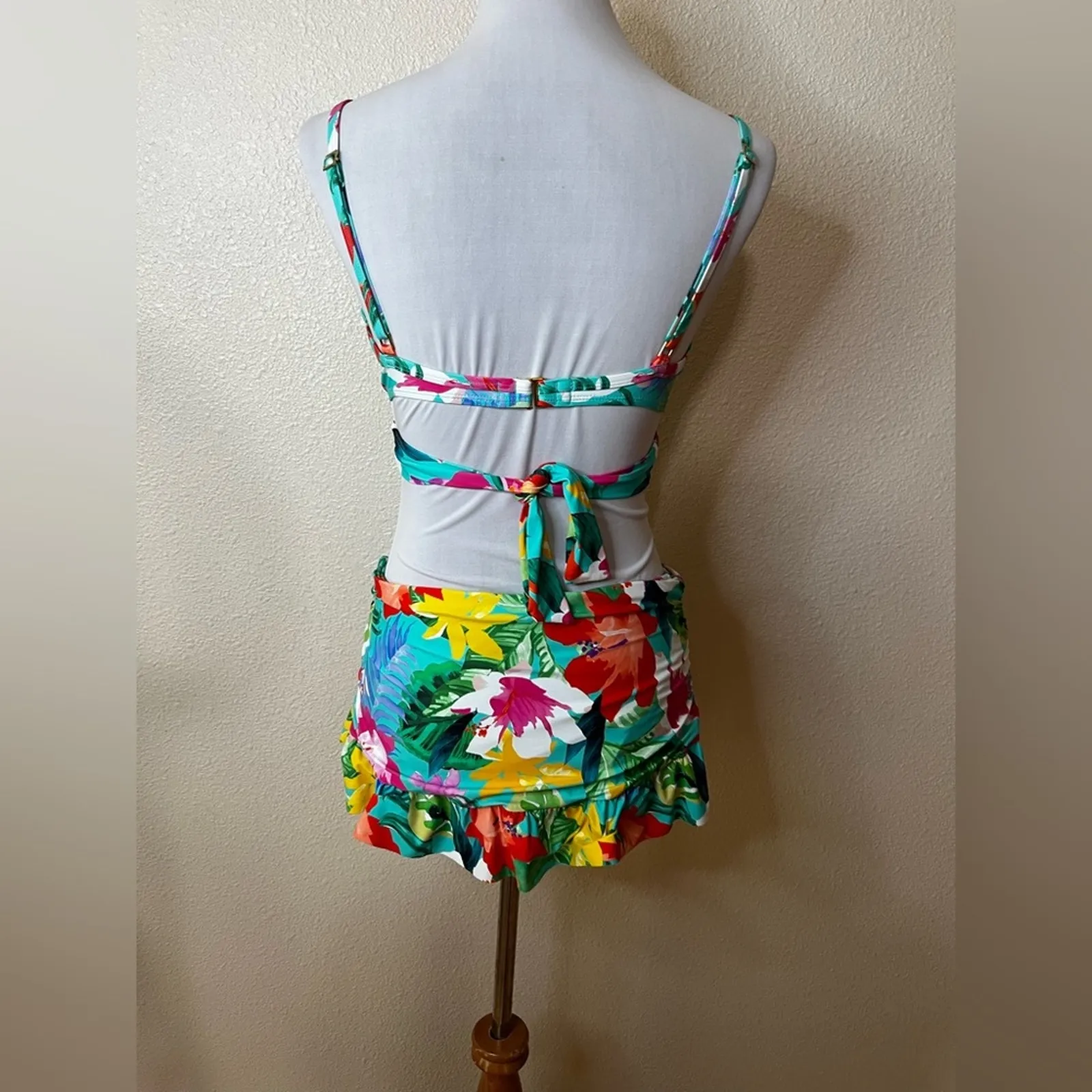 LA BLANCA Tropea Underwire Top & Ruffle Skirted Bikini Bottom set NEW 10 - Image 5