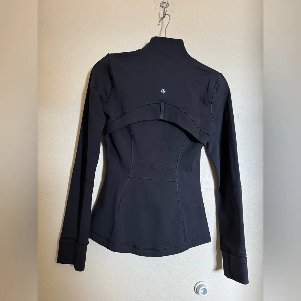 Lululemon Define Jacket Nulu Sz 4 in Black - Image 8
