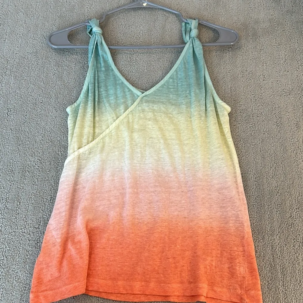 Fun summer top - Image 2