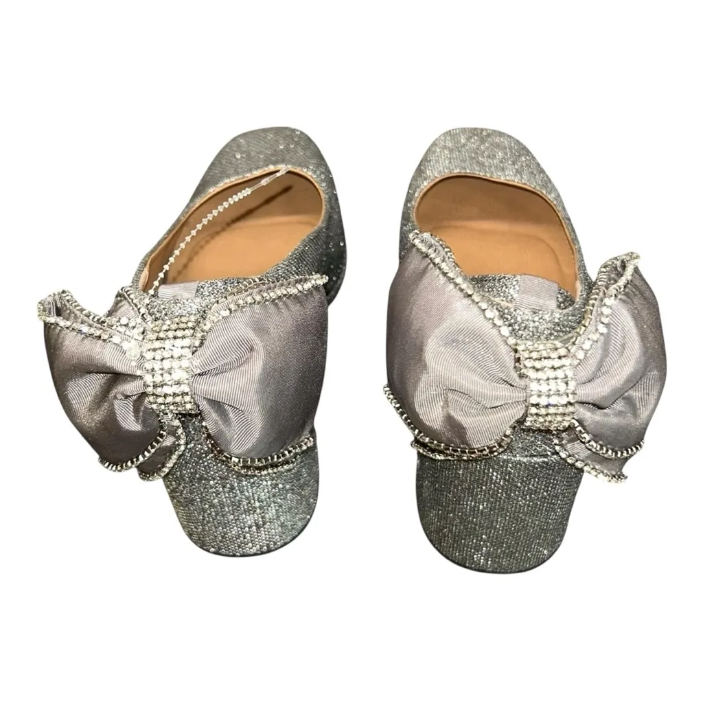 Torrid BETSEY JOHNSON SILVER BOW BACK HEEL size 7.5 (WW - WIDE WIDTH) NIB - Image 9