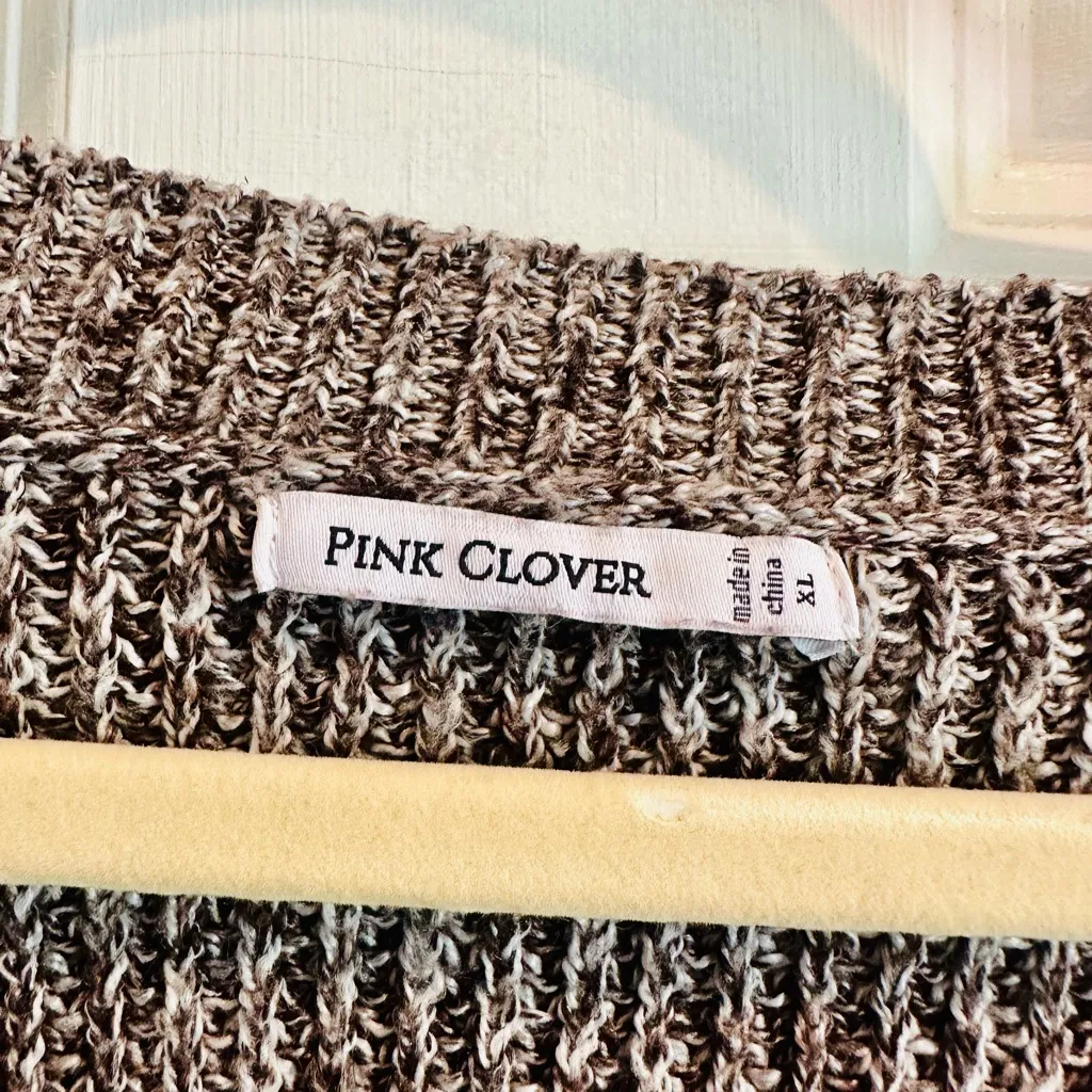 Pink Clover Heathered Brown Crew Neck Sweater - Image 2