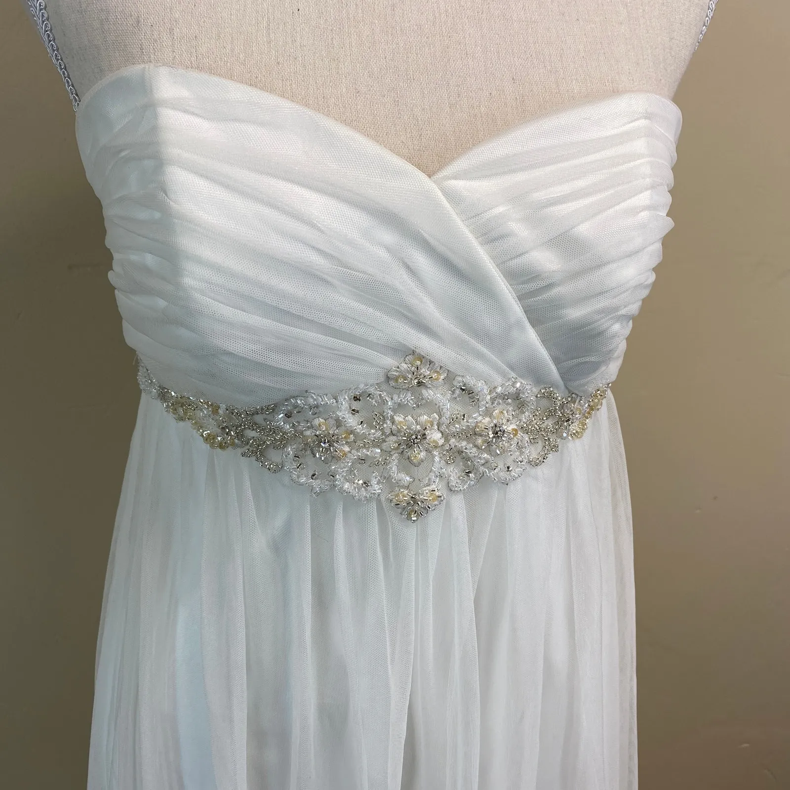 Mikaella By Paloma Blanca Grecian Style Bridal Gown Beaded Belt Size 10 White - Image 2