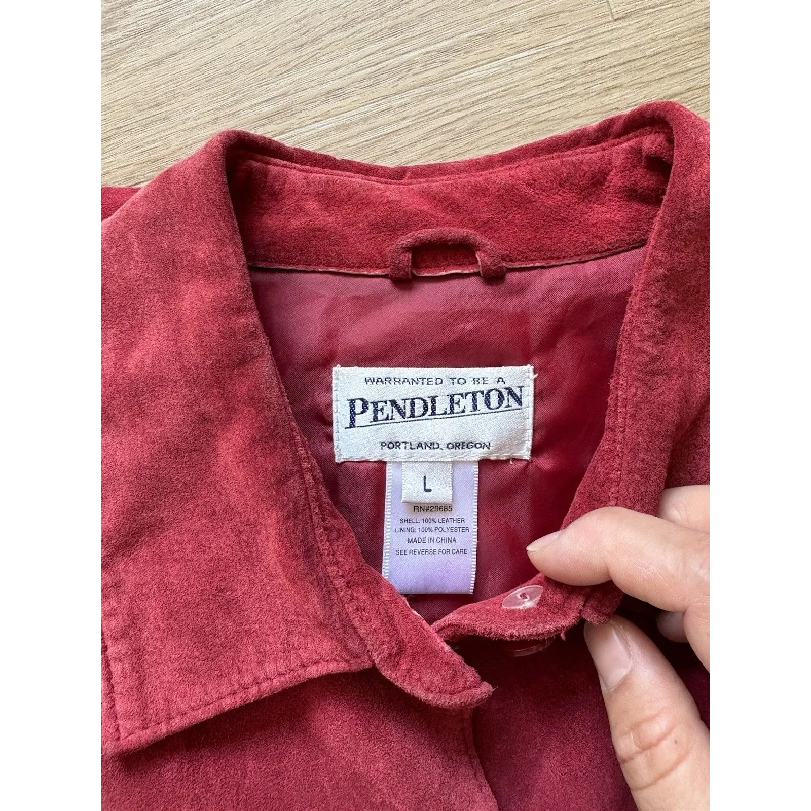 VTG Pendleton Red Suede Leather Jacket Long sleeve Button Up Women’s Size Large - Image 6