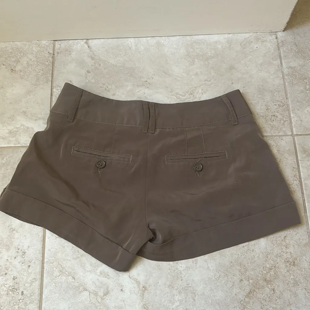 3 for $15 bundle!! Express cuffed shorts with pockets - Image 3