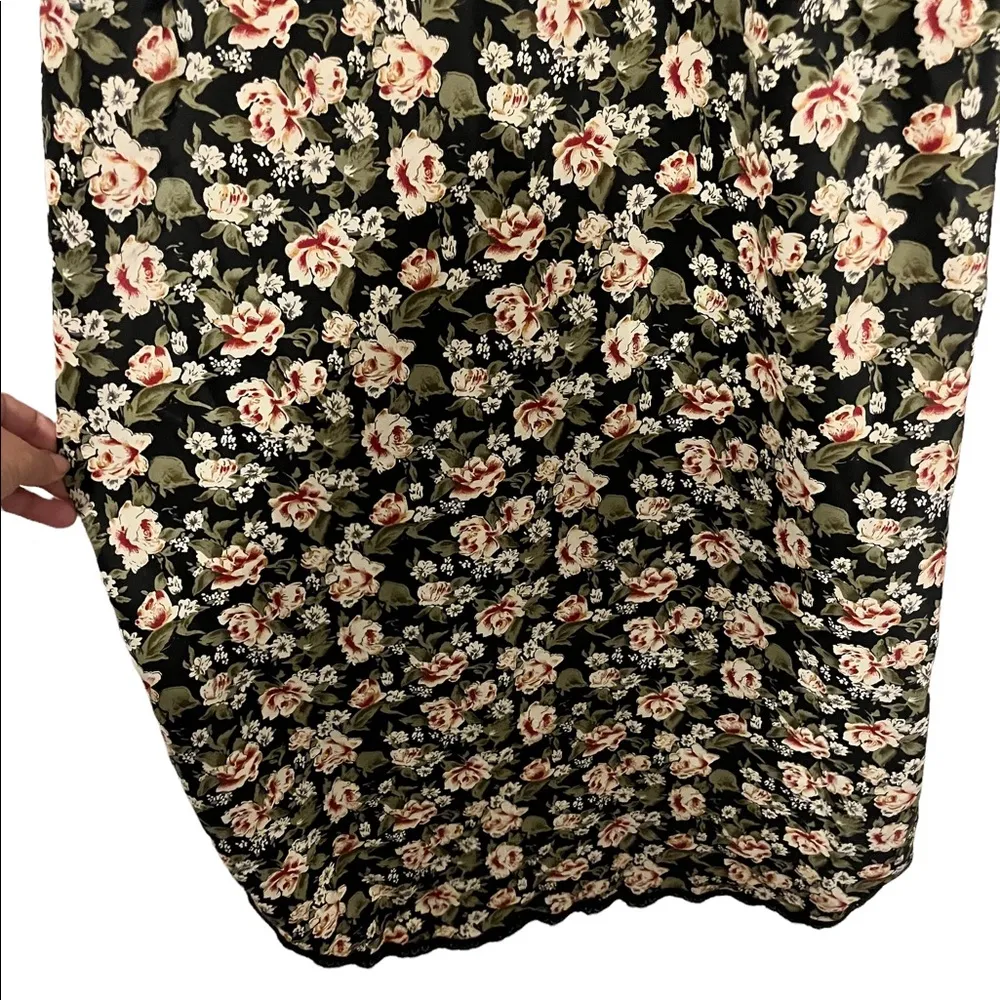 Barbizon vintage black flower print with lace trim camo dress size large - Image 8