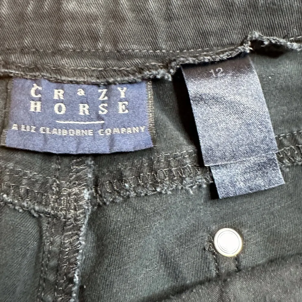 Women’s vintage Capri Jeans by Crazy Horse a  Company Size 12 - Image 6