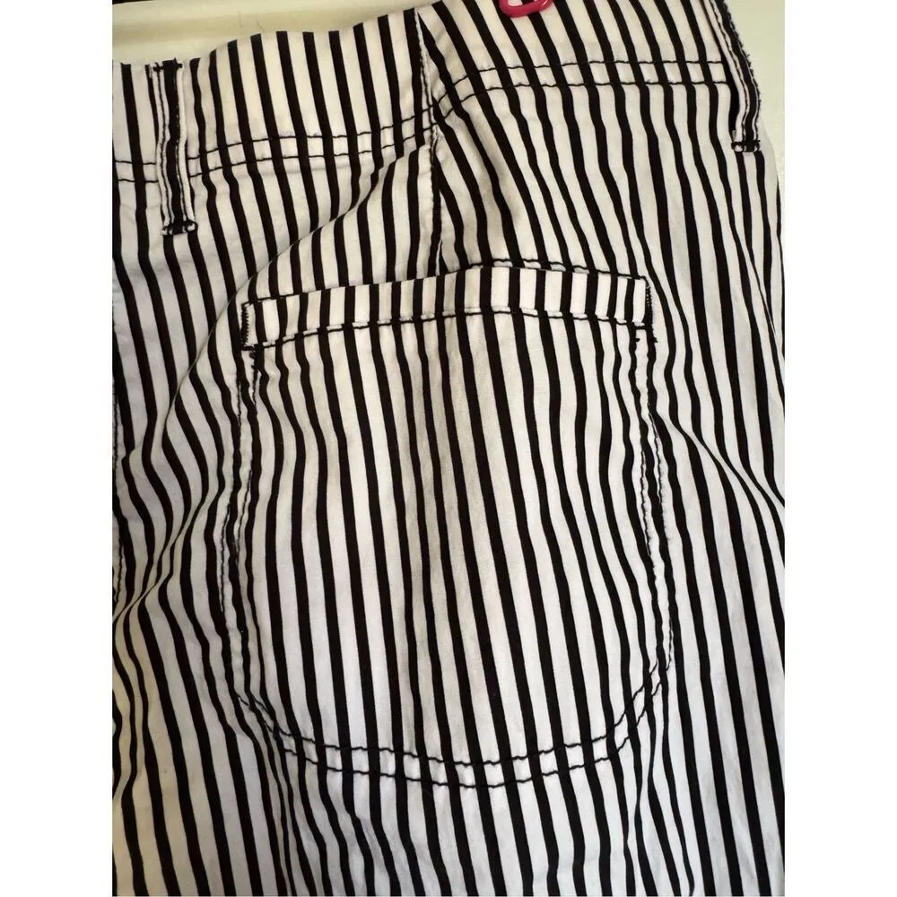 Chico’s Secret Stretch black white stripe cotton pants sz 2 nautical beachy brea - Image 5