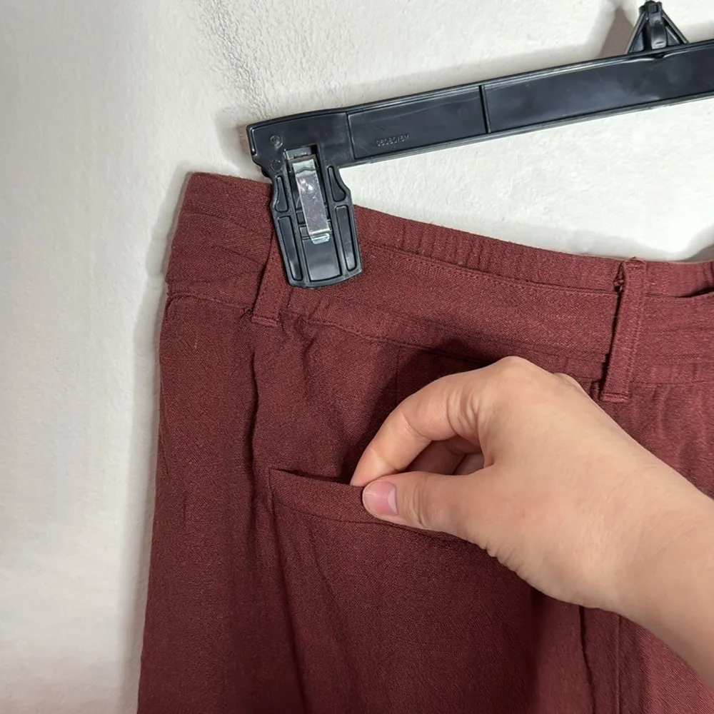 Gentle Fawn Alpha linen blend belted mini shorts in mahogany 3.5” inseam size M - Image 10