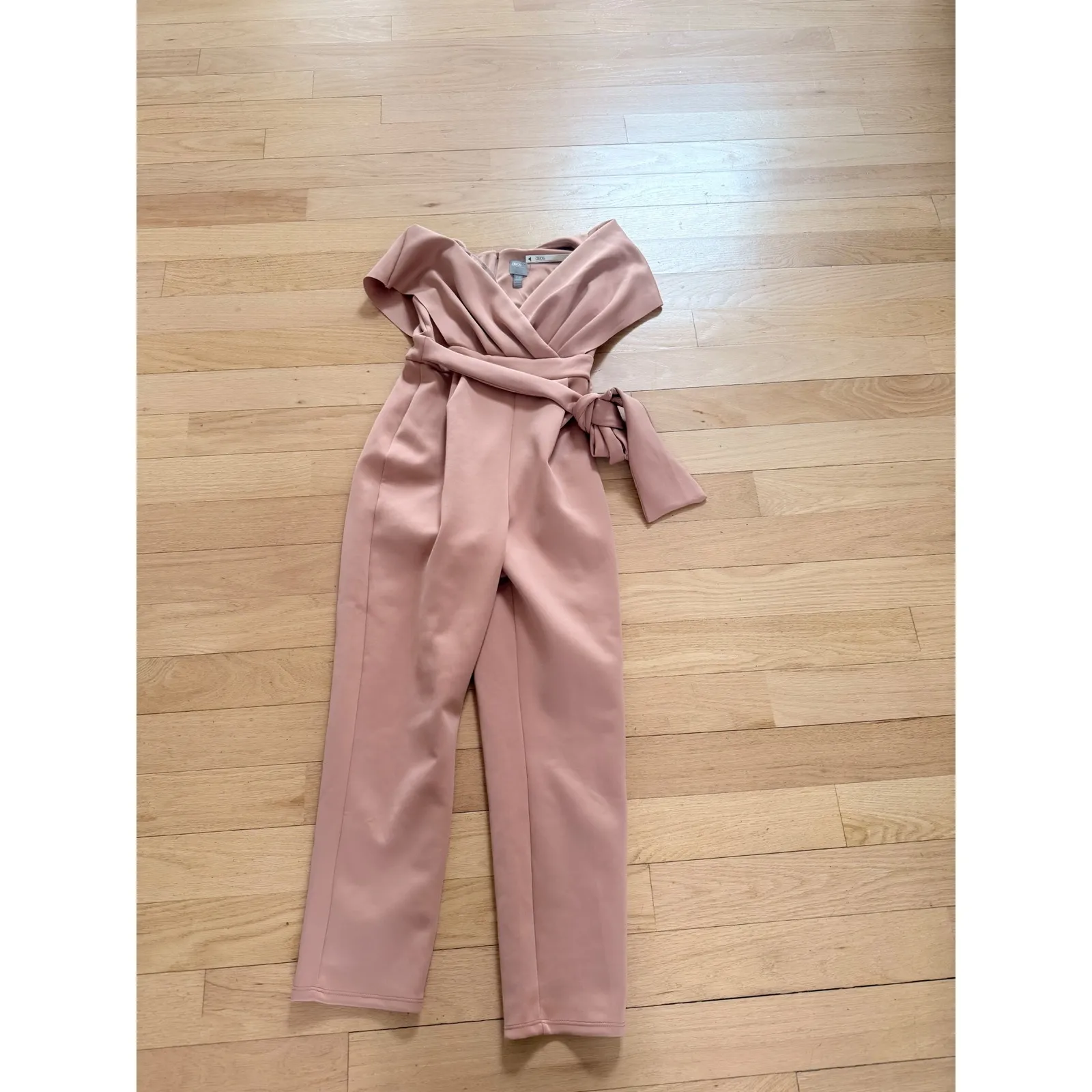 NWT ASOS Fallen Shoulder Bow Detail Jumpsuit Blush Pink Size UK 6 - Image 3