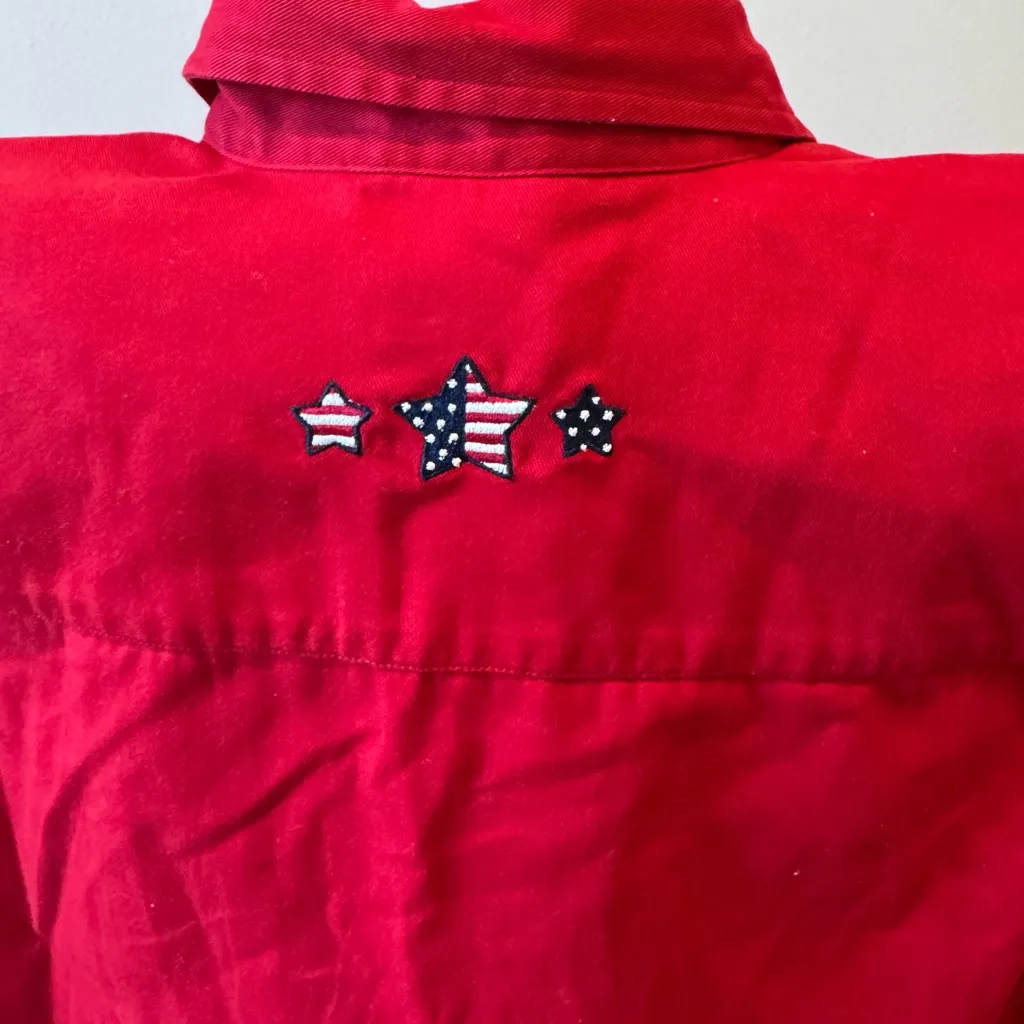 Red Star Patriotic Flag Button Up Woman’s Long Sleeve Collared Top Size Medium - Image 4