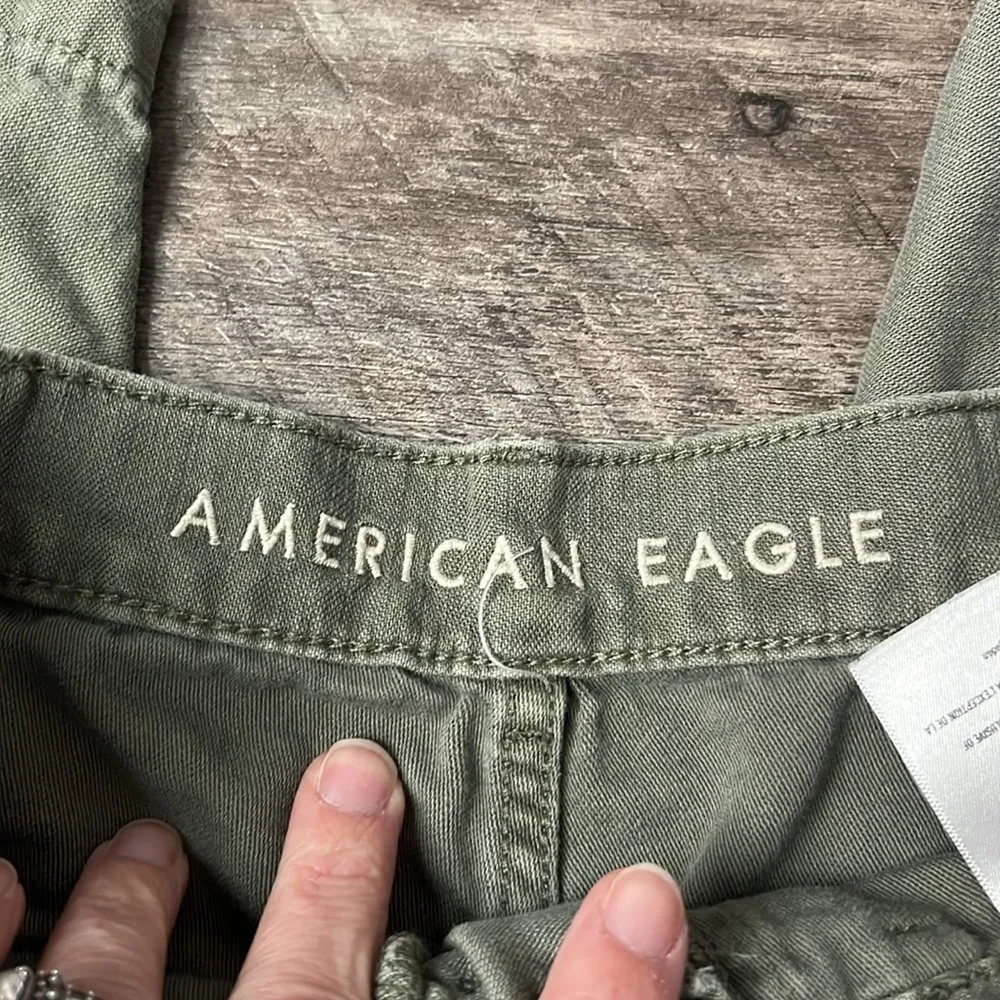American Eagle Women’s‎ Green Khaki Cargo Pants Size 2 🦋 - Image 4