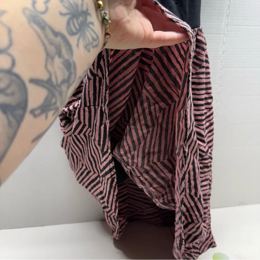 Xhilaration Y2K Front Hook Dress - Image 4