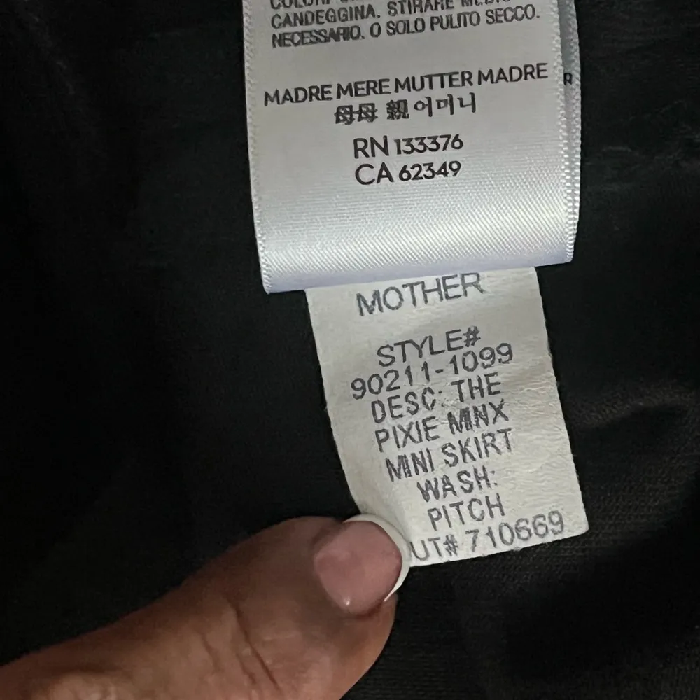 MOTHER Black Ruffled Mini Skirt A0464 Size 34 - Image 7