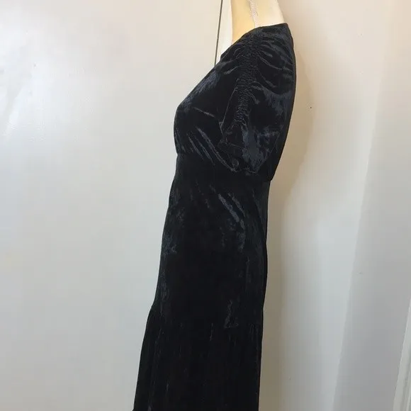 Who what wear ruched puffed shirt sleeve tiered velvet midi dress black XS - Image 8