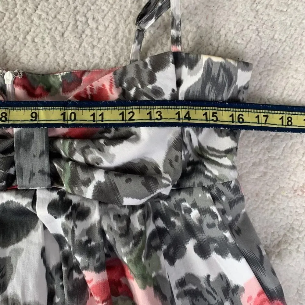 Maggy London Bow Floral Dress Grey Medium 8 - Image 7