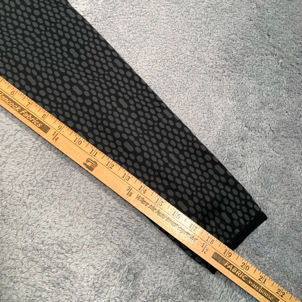 Nike thermafit Black Patterned Hoodie large - Image 13