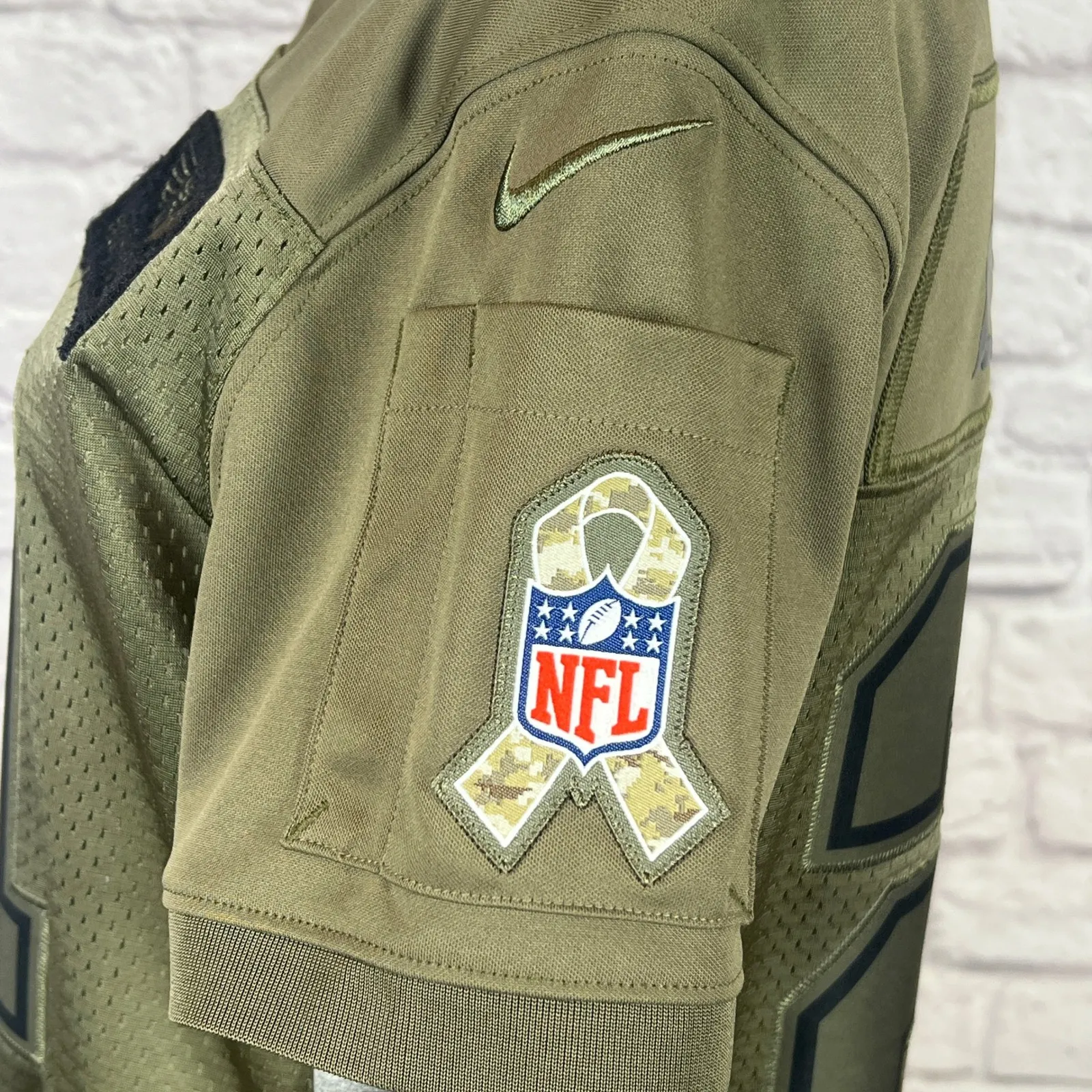Nike Rare Olive "Salute to Service" Cowboys #21 Elliott Jersey Women's S NWT Green - Image 8