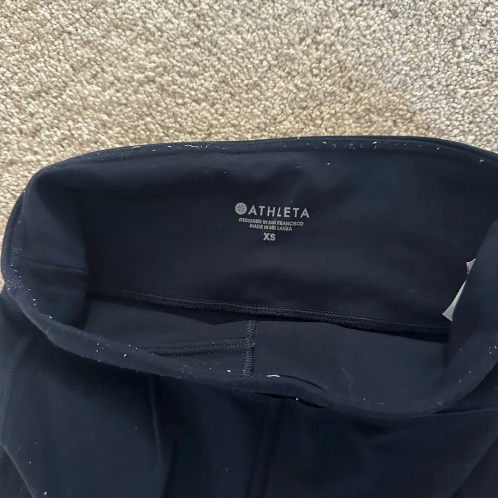 ATHLETA High Rise Chatarunga 7/8 Tight in Navy - Image 4