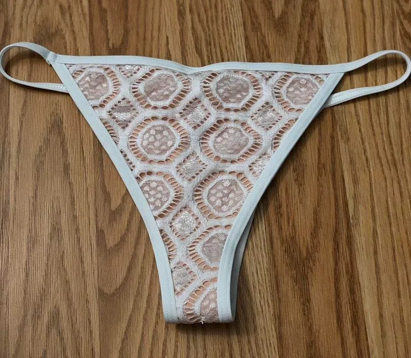 Nude And White Bikini Bottom - Image 2