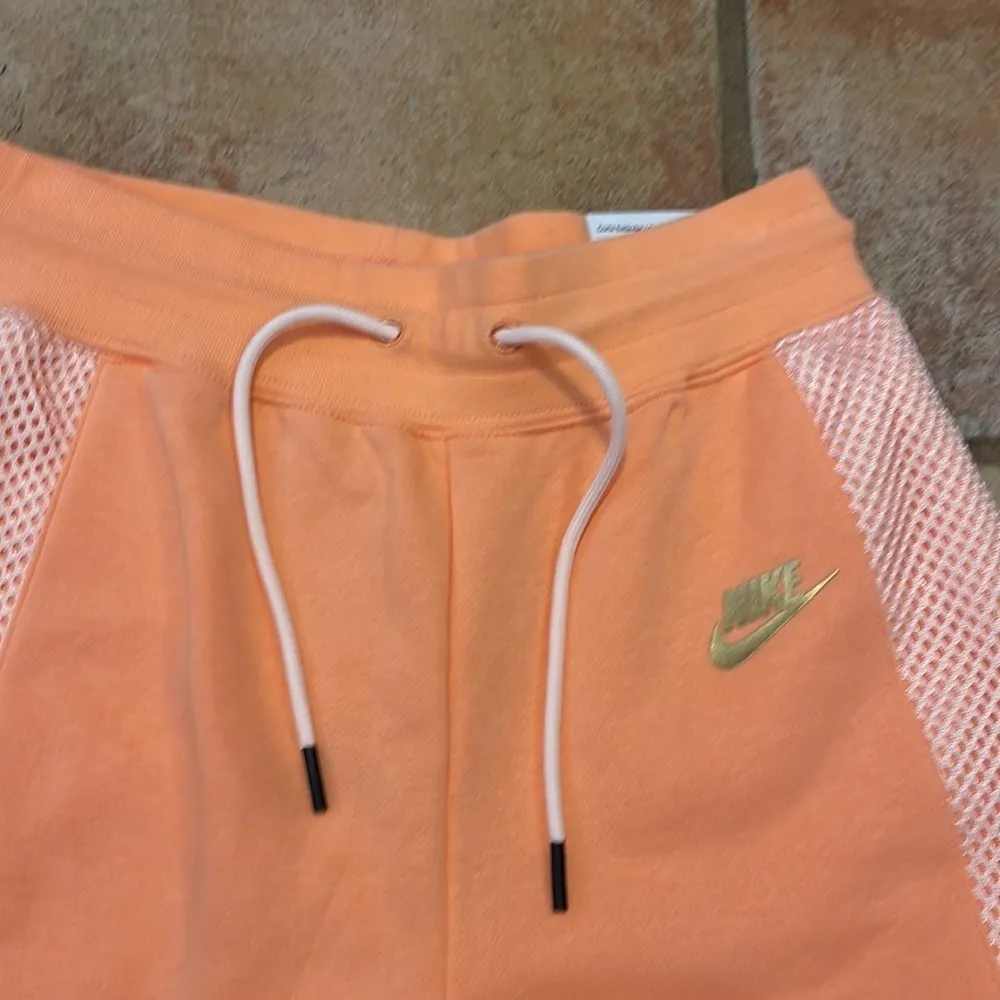 Nike X Serena DesignCrew cuffed fleece sweatpants in coral sherbert - Image 6