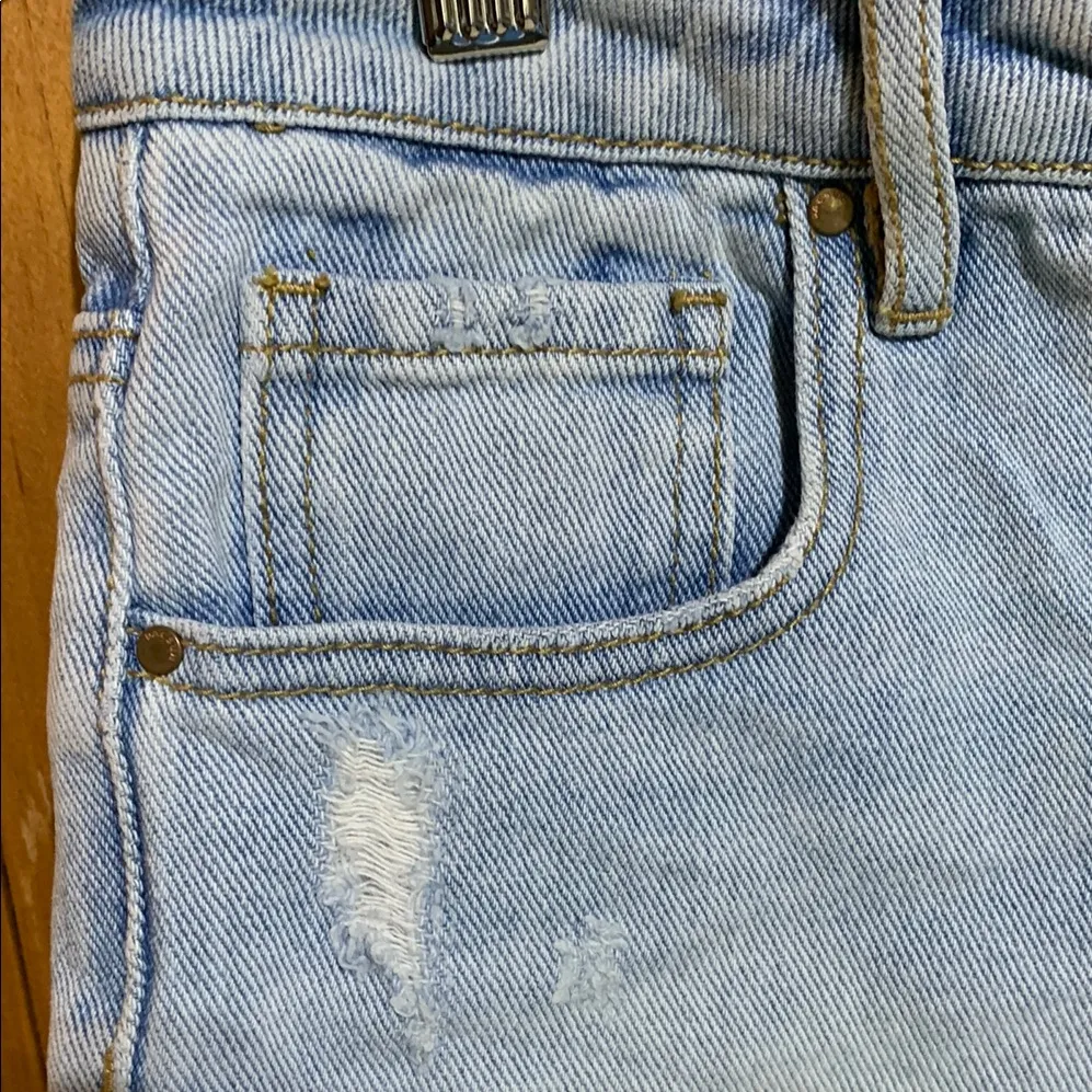 PacSun Light Blue Distressed Denim Shorts - Image 2
