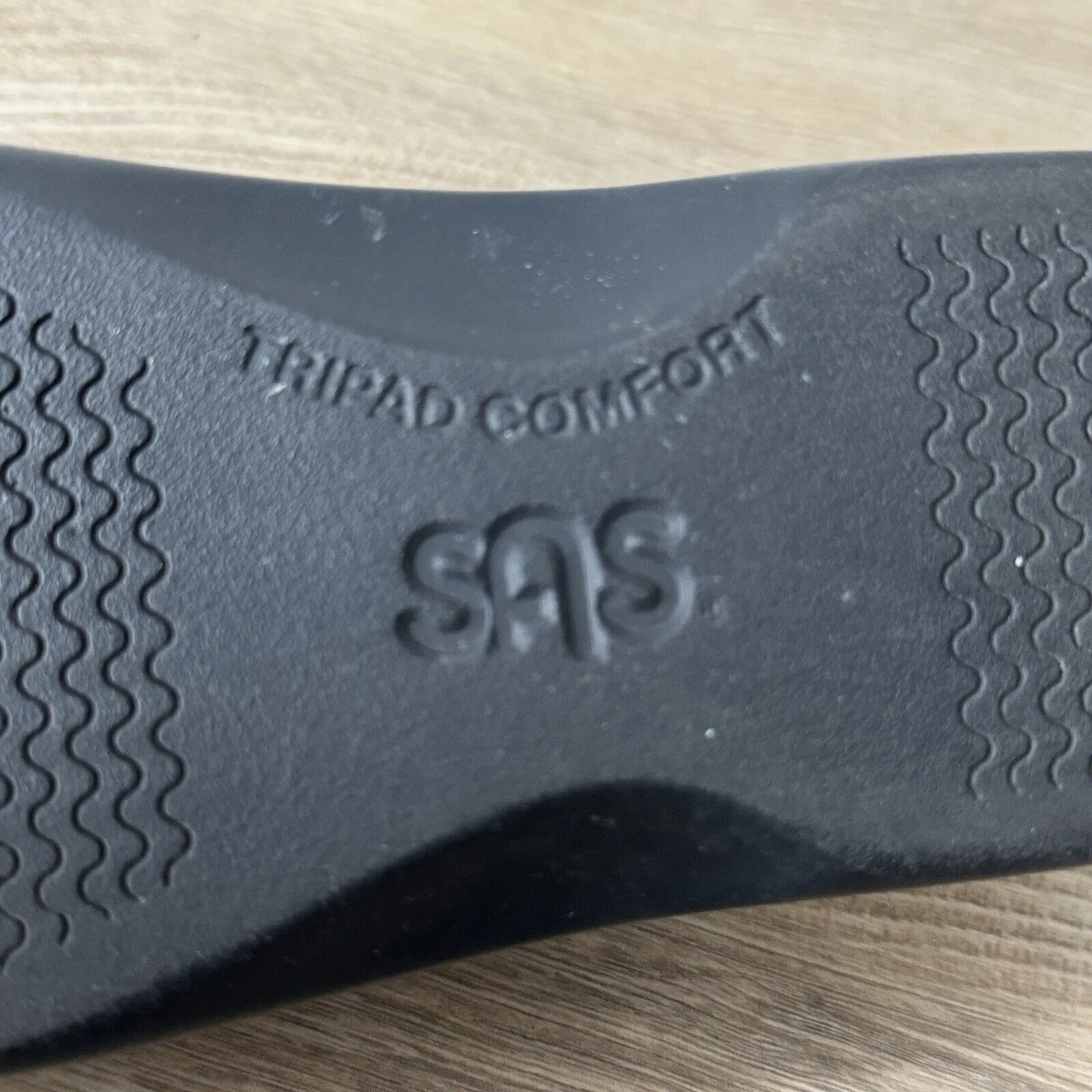 SAS Shoes Womens 8.5 S Black‎ Faux Snake Leather Tripad Comfort Slip On Comfort Black - Image 9