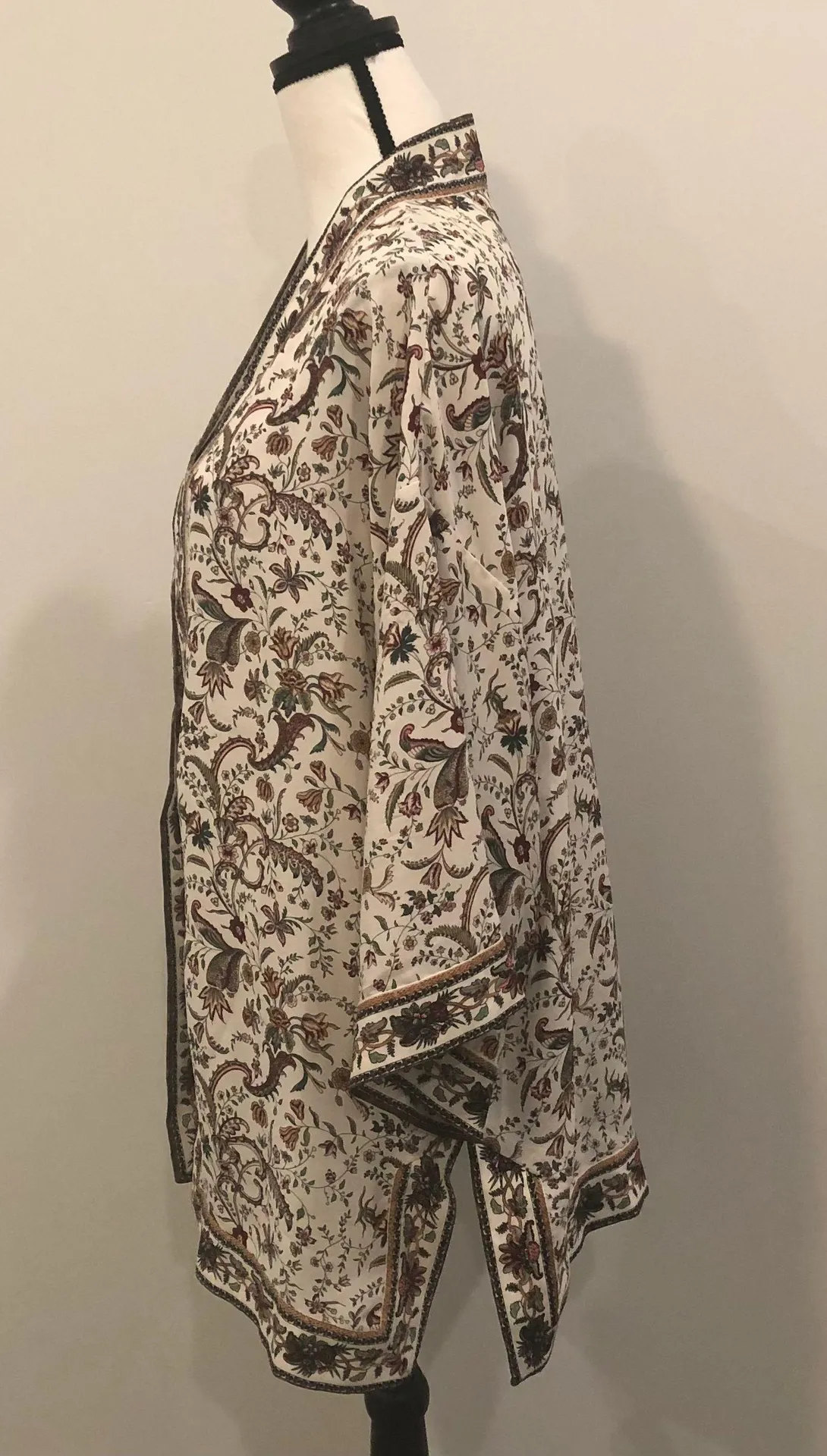 Kimono Style Cardigan - Image 3