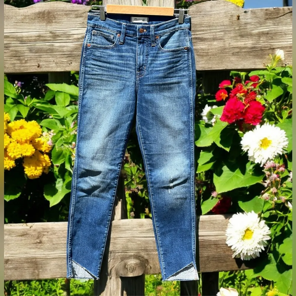 Madewell 10" High-Rise Skinny Jeans: Cutout Tulip Hem Edition - Image 2