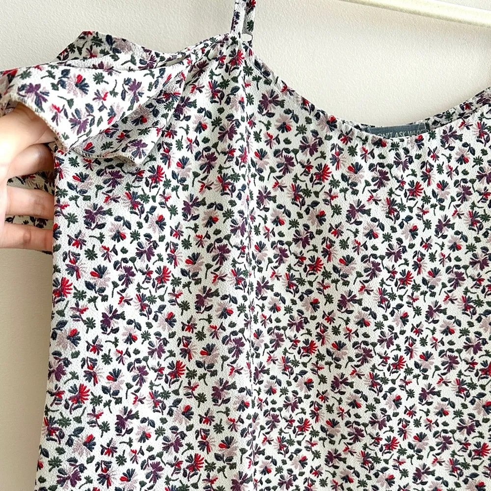 Don’t Ask Why Floral Print Cold Shoulder Flowy Women's Top, One Size - Image 4