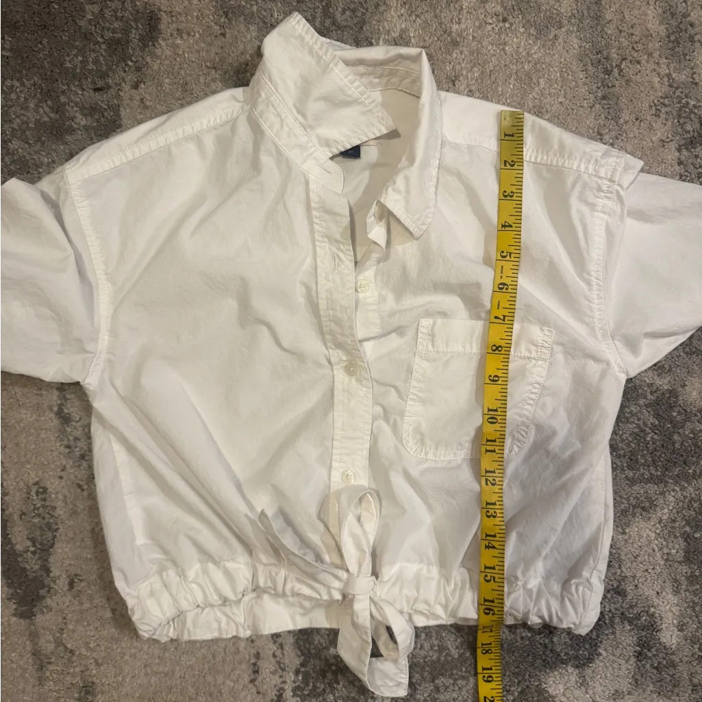 Universal Thread White Crop Top  Button-Down Shirt - Image 6