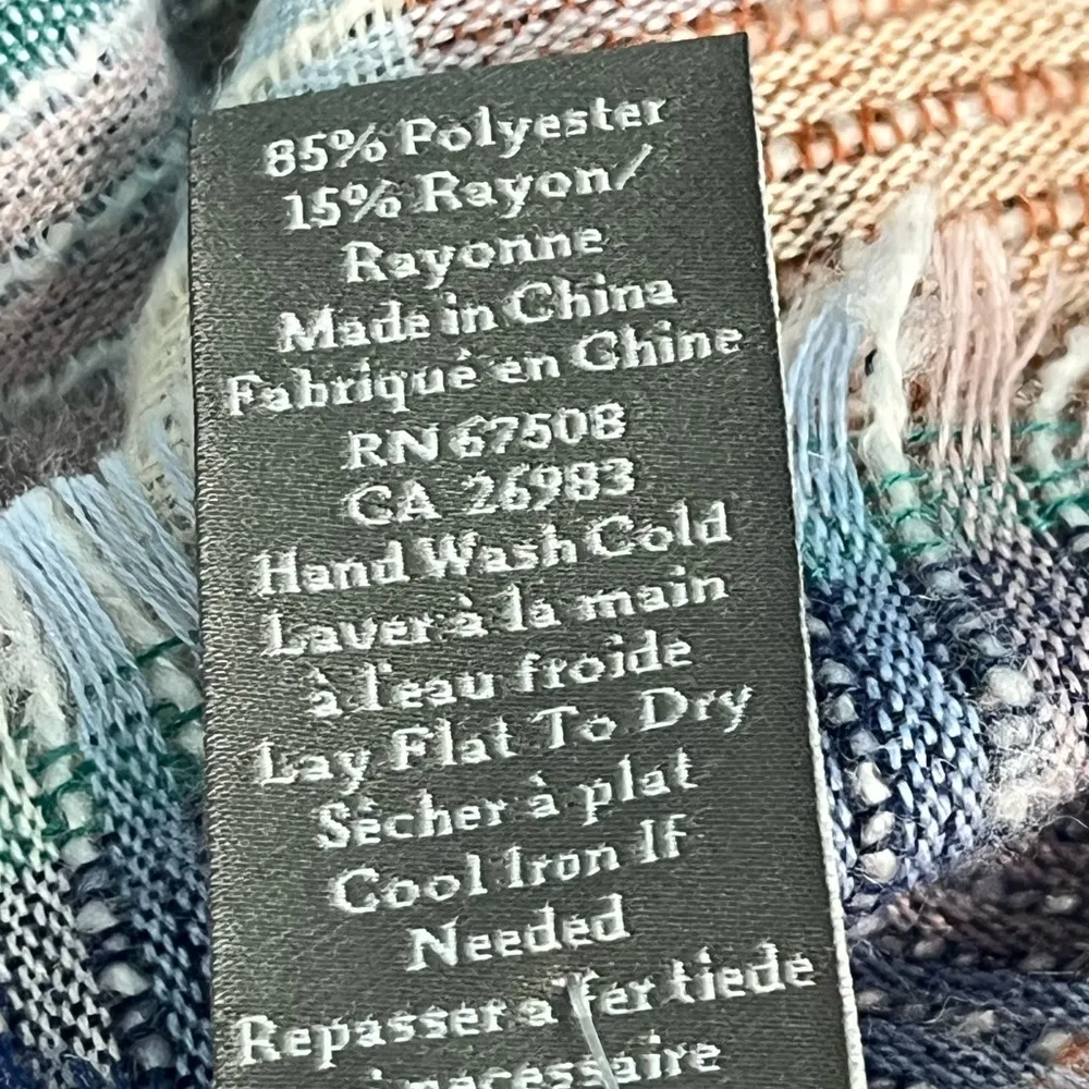 Vince Camuto plaid oversized blanket scarf nwot - Image 6