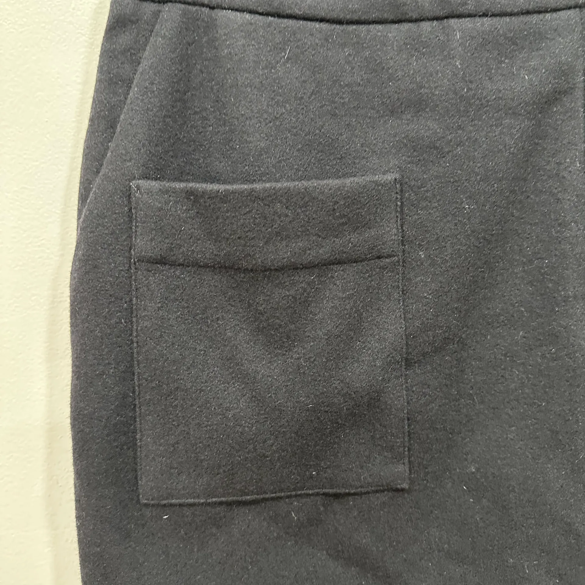 black pencil skirt - Image 3