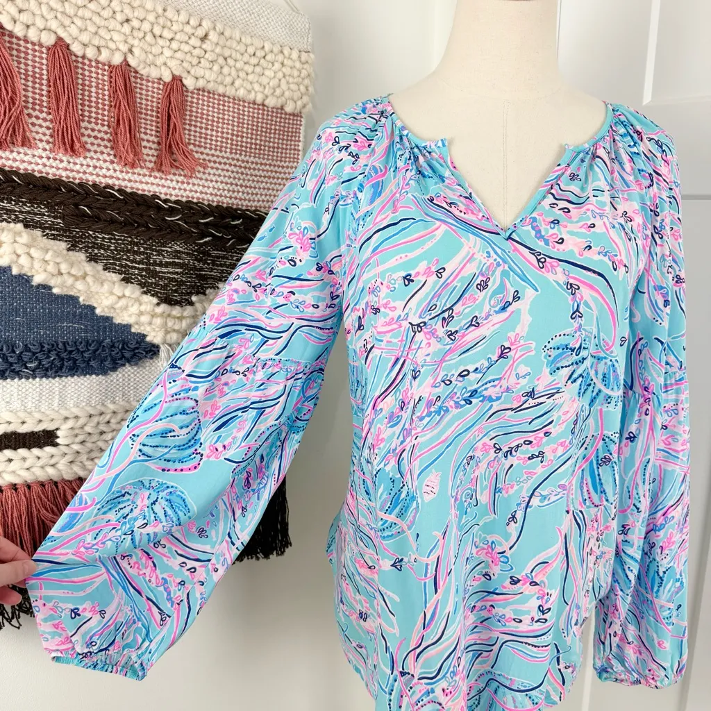 Lilly Pulitzer Winsley Blouse Blue Sz M - Image 3