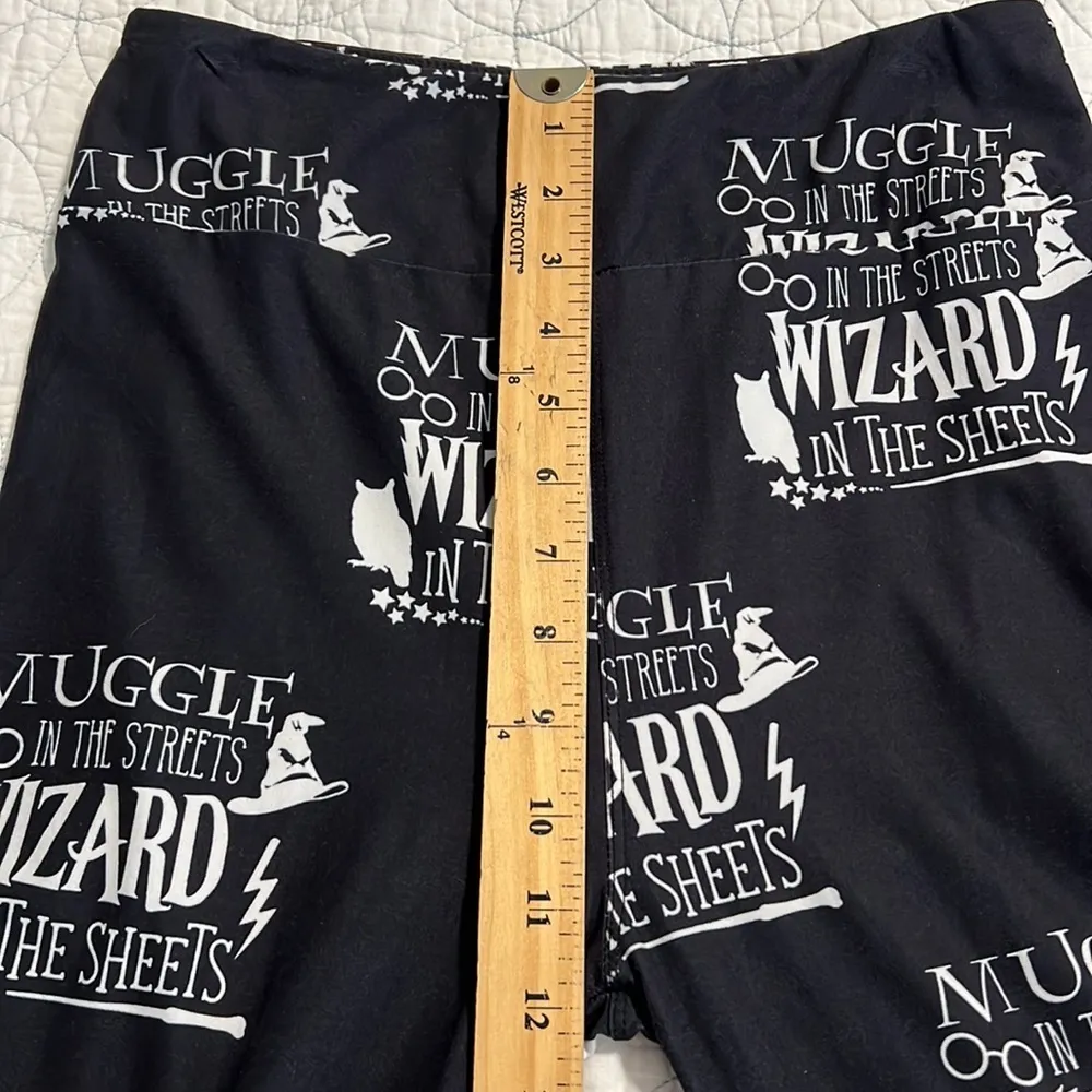 RYLEIGH JANE Designs sz OS leggings MUGGLES in the streets WIZARD in the sheets Black - Image 5