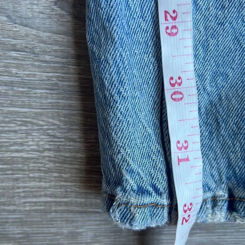 Abercrombie Ultra High Rise 90s Straight Jean, Light with Vent Hem - Image 13